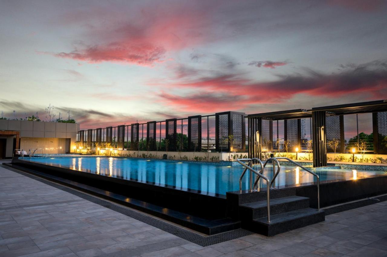 Holiday Inn Lucknow Airport By Ihg Εξωτερικό φωτογραφία