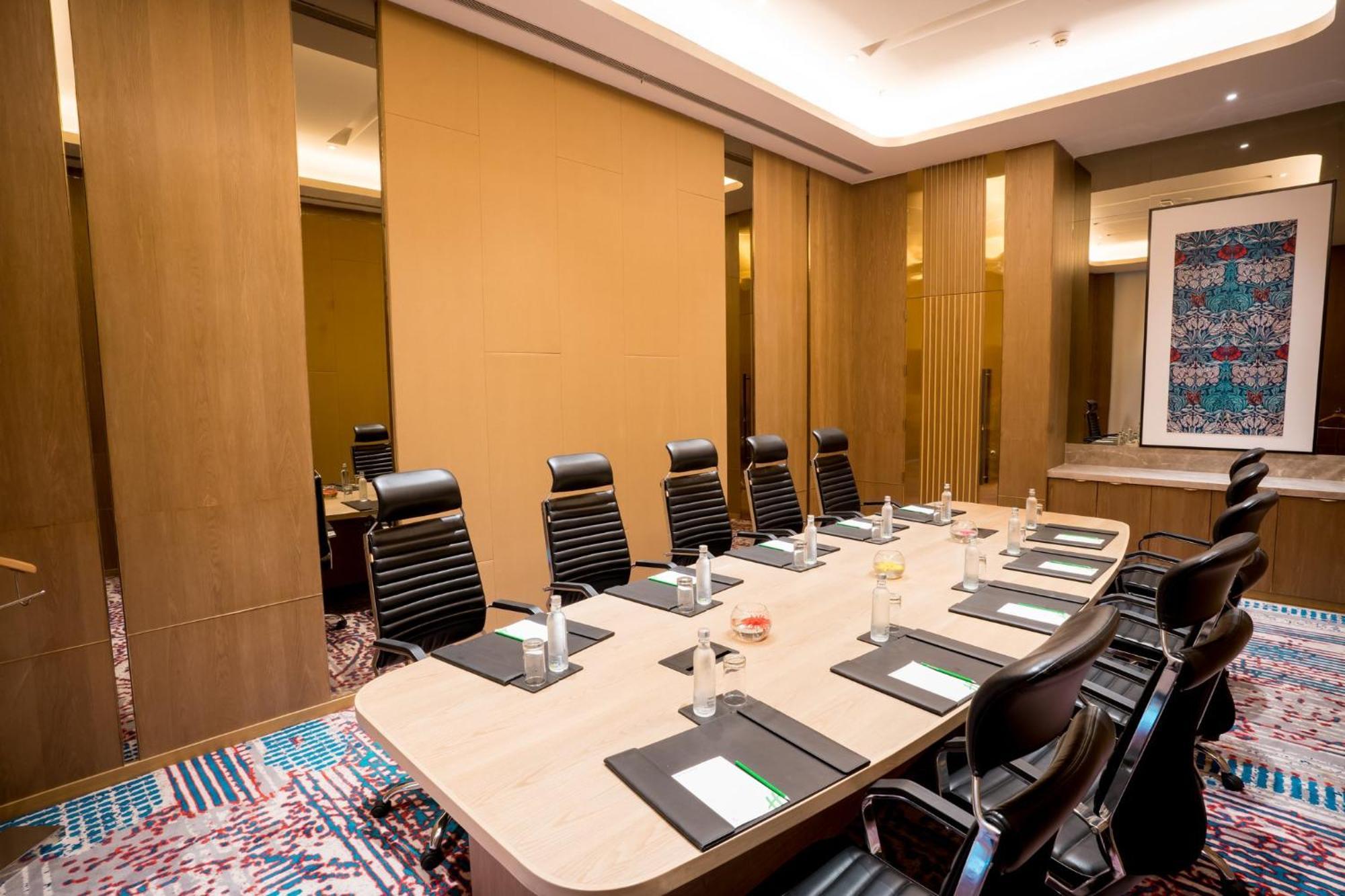 Holiday Inn Lucknow Airport By Ihg Εξωτερικό φωτογραφία
